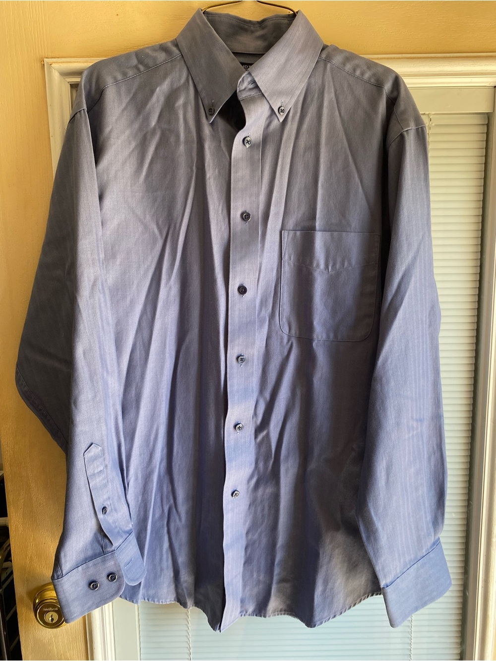 Roundtree & Yorke Light Blue Button-Down Dress Shirt